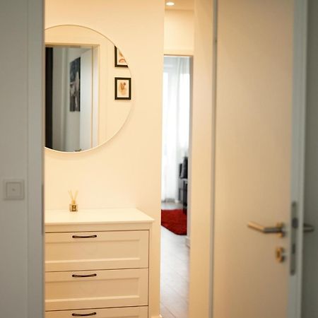 Moeblierte 3-Zimmer-Wohnung Nahe Duesseldorf In Duisburg-Sued Екстериор снимка